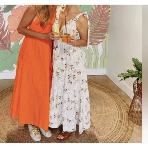 House of Harlow Linen Deep V Tiered Floral Dress In Tan XL - Picture 2 of 6